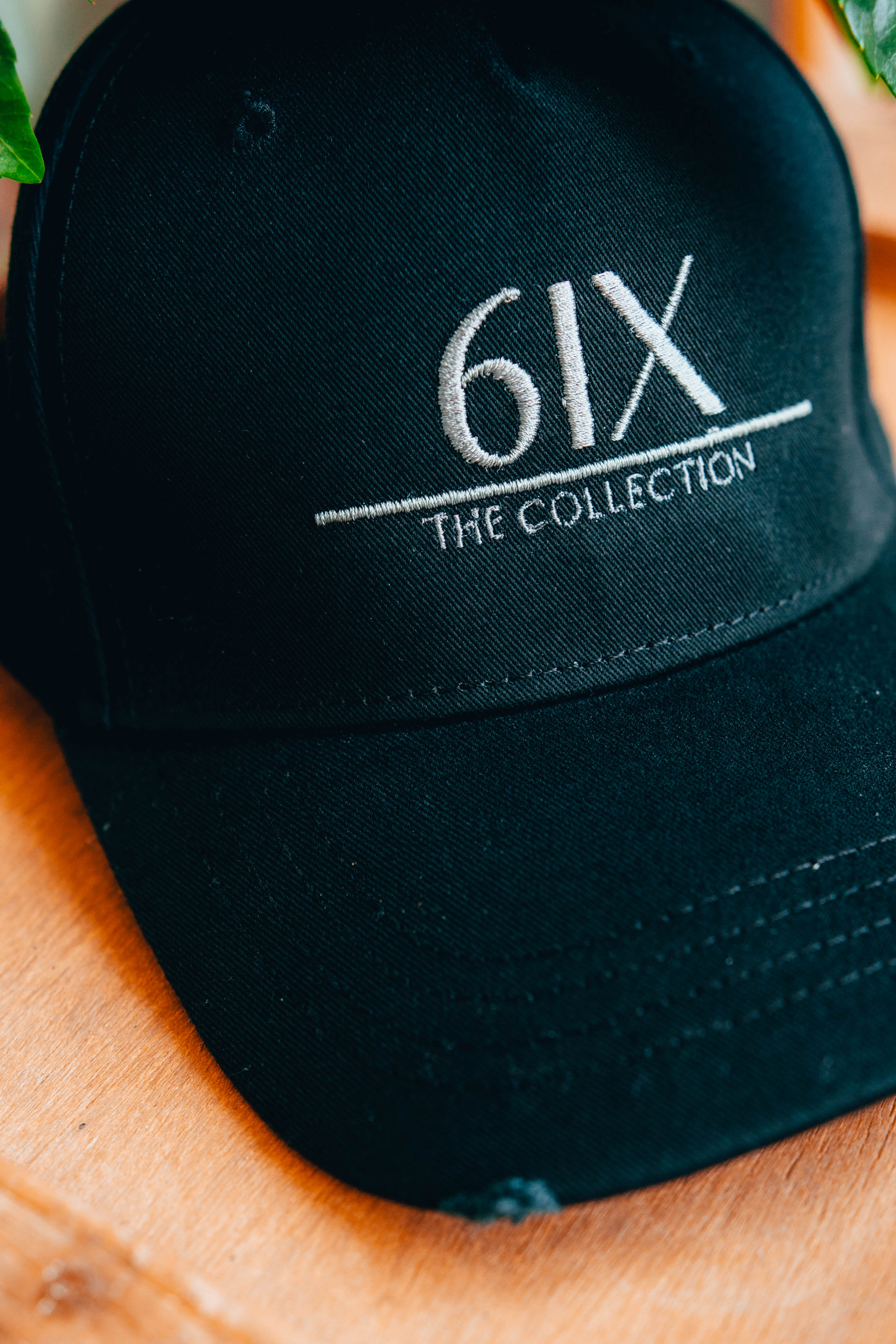 6IX LOGO CAP BLACK W/ GREY CONTRASTING - 6IX Collection 